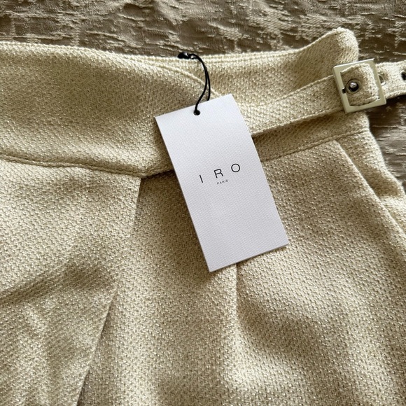 NWT! IRO Cream Women's Shorts, High Waisted, Size 36 - Picture 4 of 11